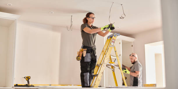 Best Affordable Electrician  in Cleveland, TX